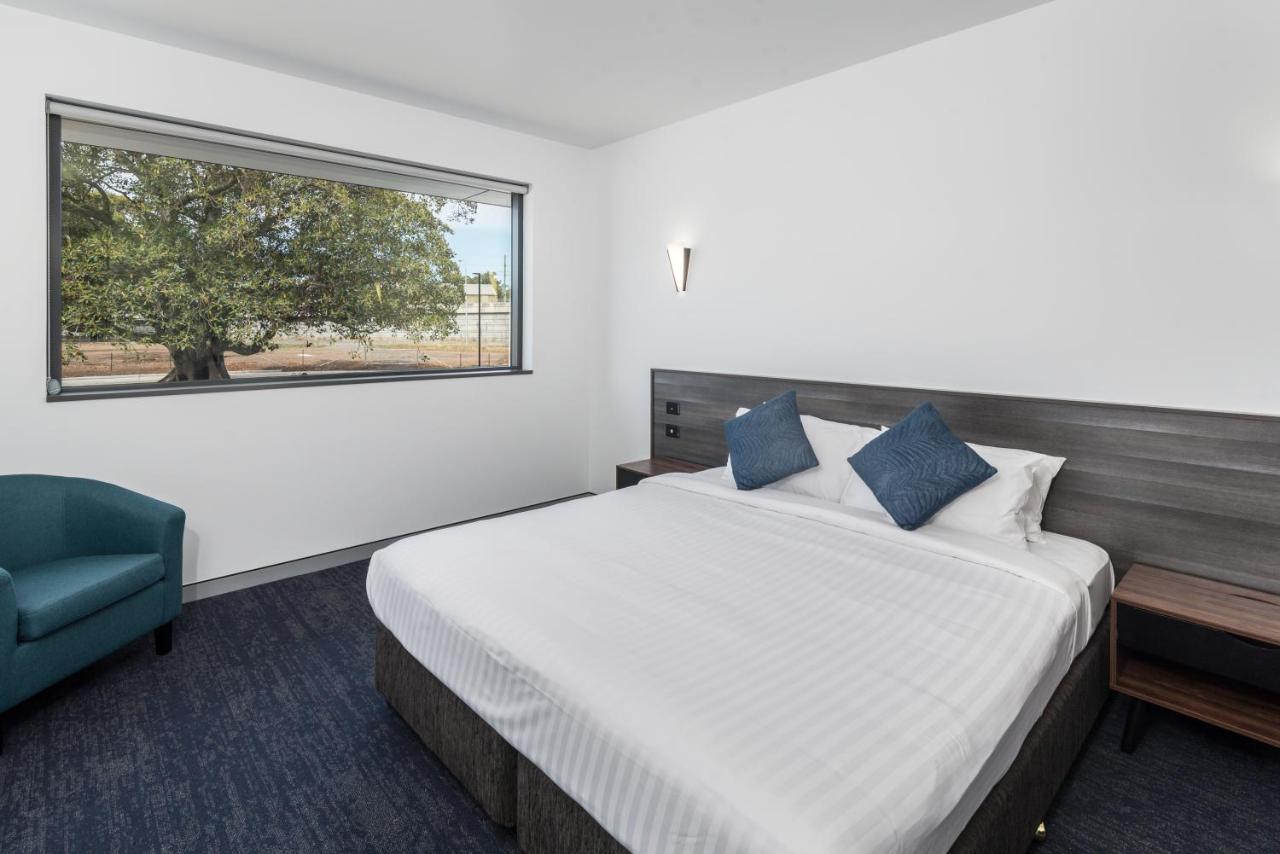 Thornton Executive Hotel Мейтленд Екстер'єр фото
